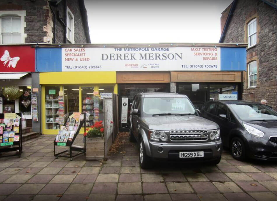 Derek Merson Forecourt